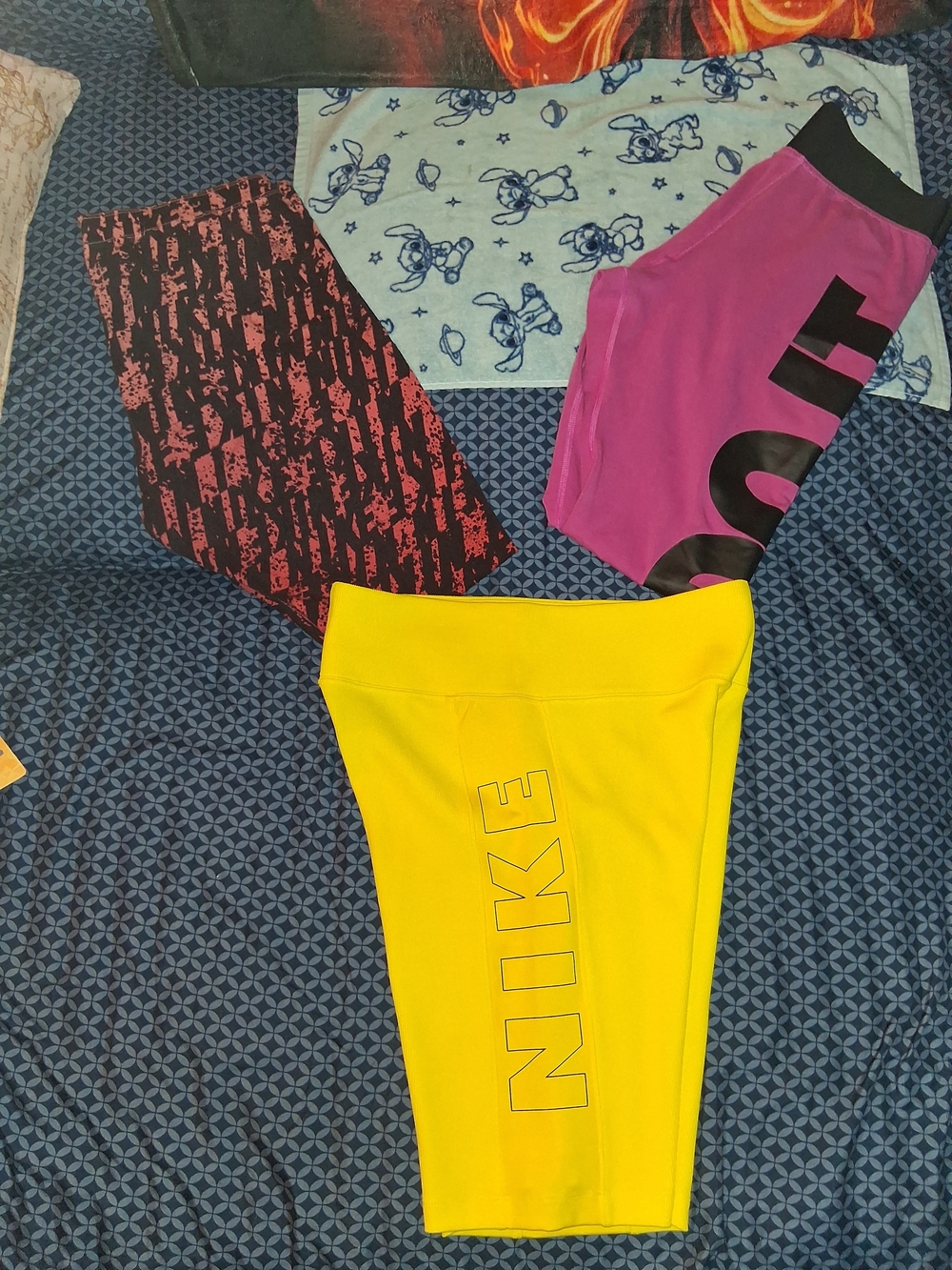 Nike Dri-FIT Black Athletic Leggings - Picture 2 of 11
